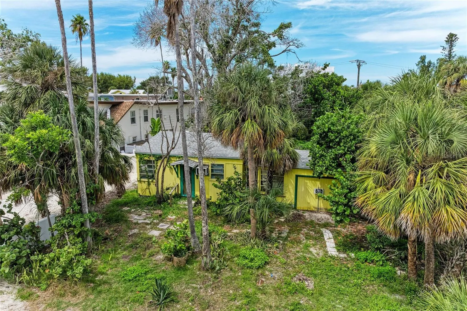 110 PALMETTO AVE