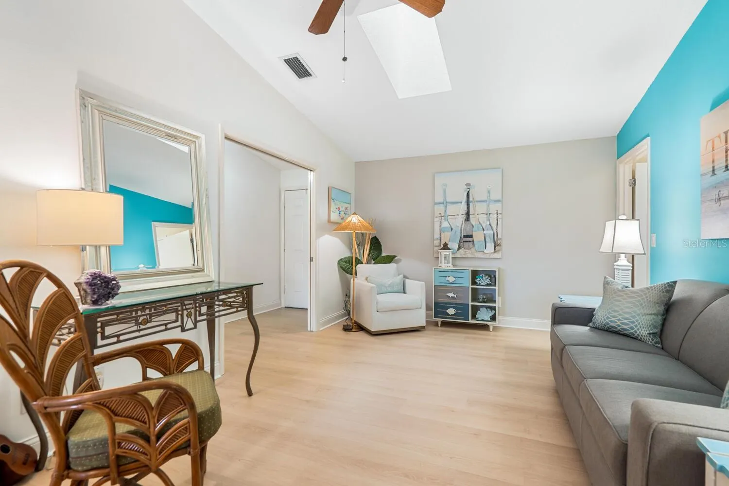4033 WILSHIRE CIR E #139, #139