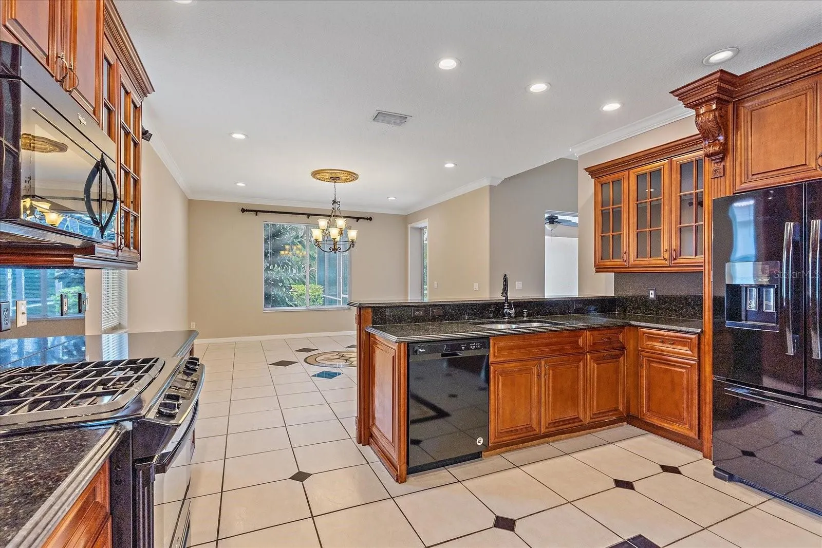 6213 DONNINGTON CT