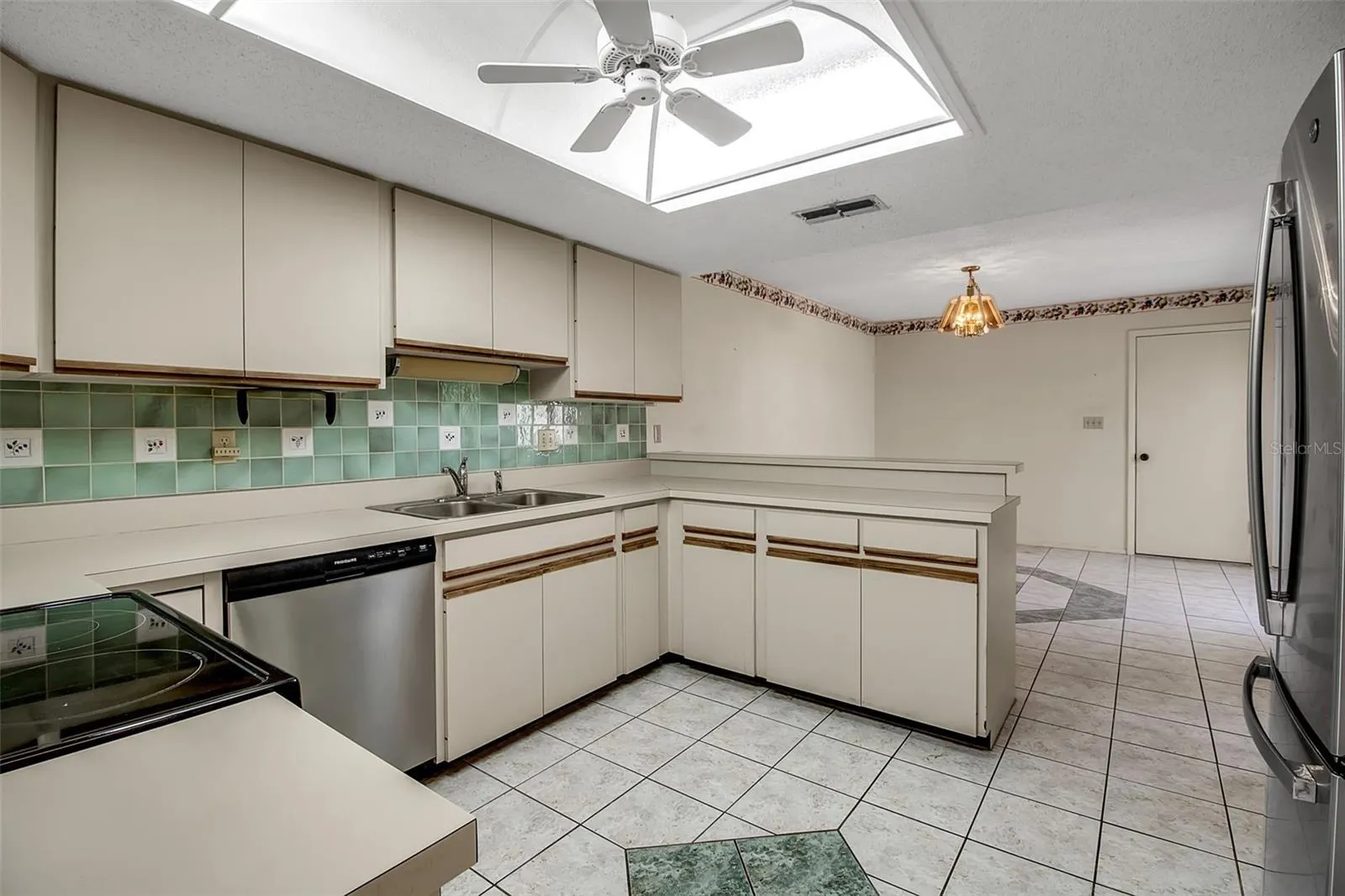 4408 LA JOLLA DR