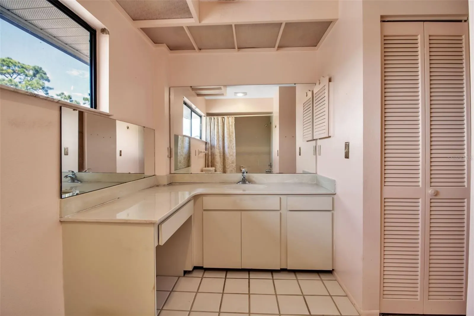 4408 LA JOLLA DR