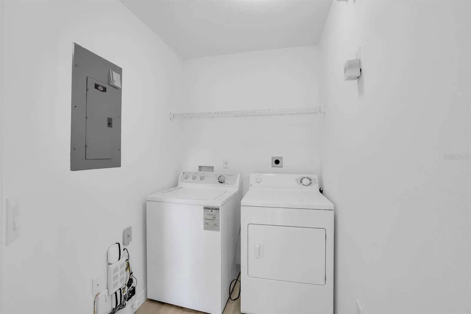 6635 HUNTINGTON LAKES CIR #202 #202