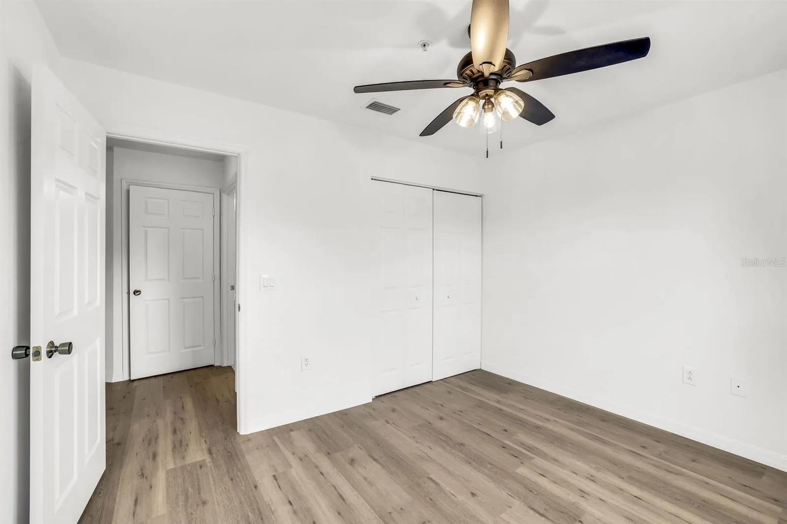 6635 HUNTINGTON LAKES CIR #202 #202