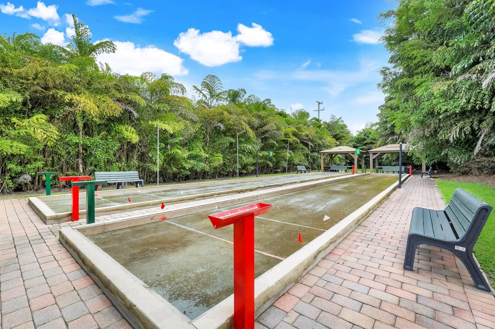 6635 HUNTINGTON LAKES CIR #202 #202