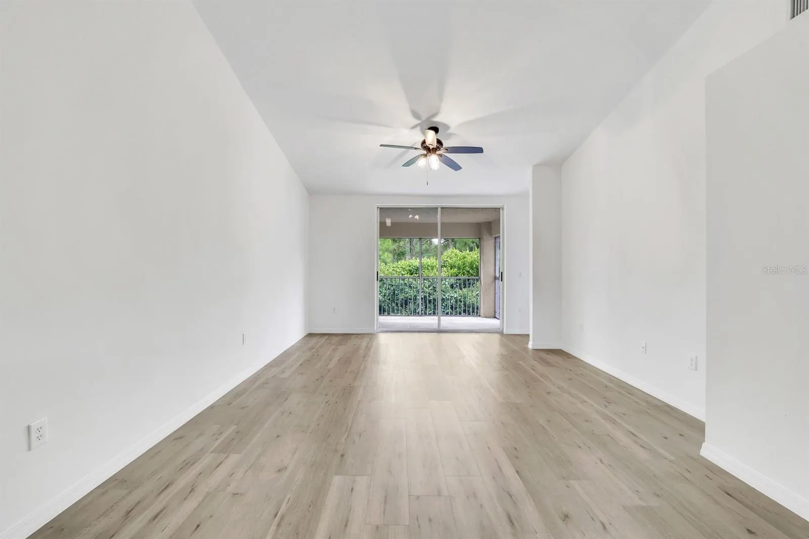 6635 HUNTINGTON LAKES CIR #202 #202
