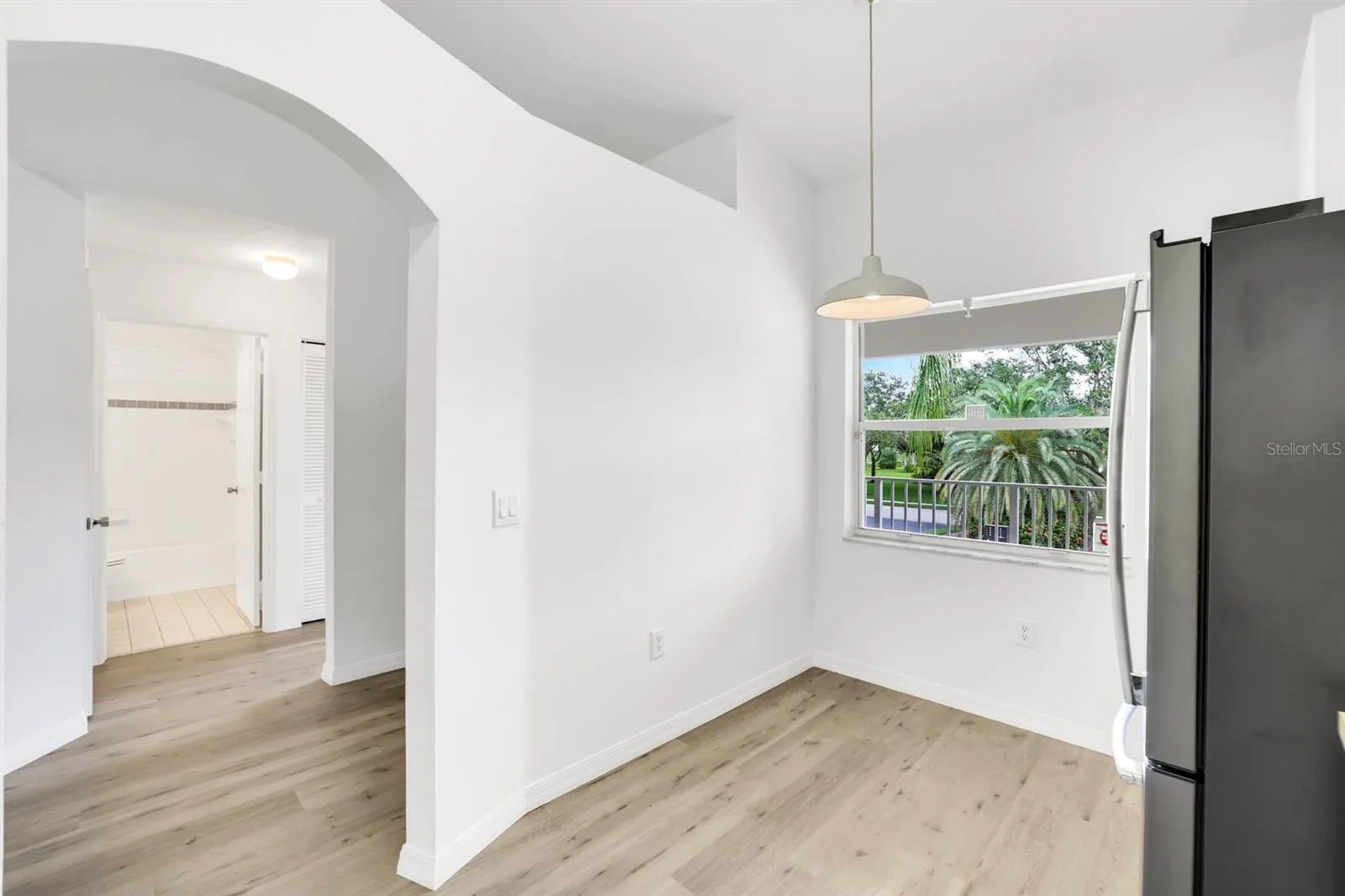 6635 HUNTINGTON LAKES CIR #202 #202