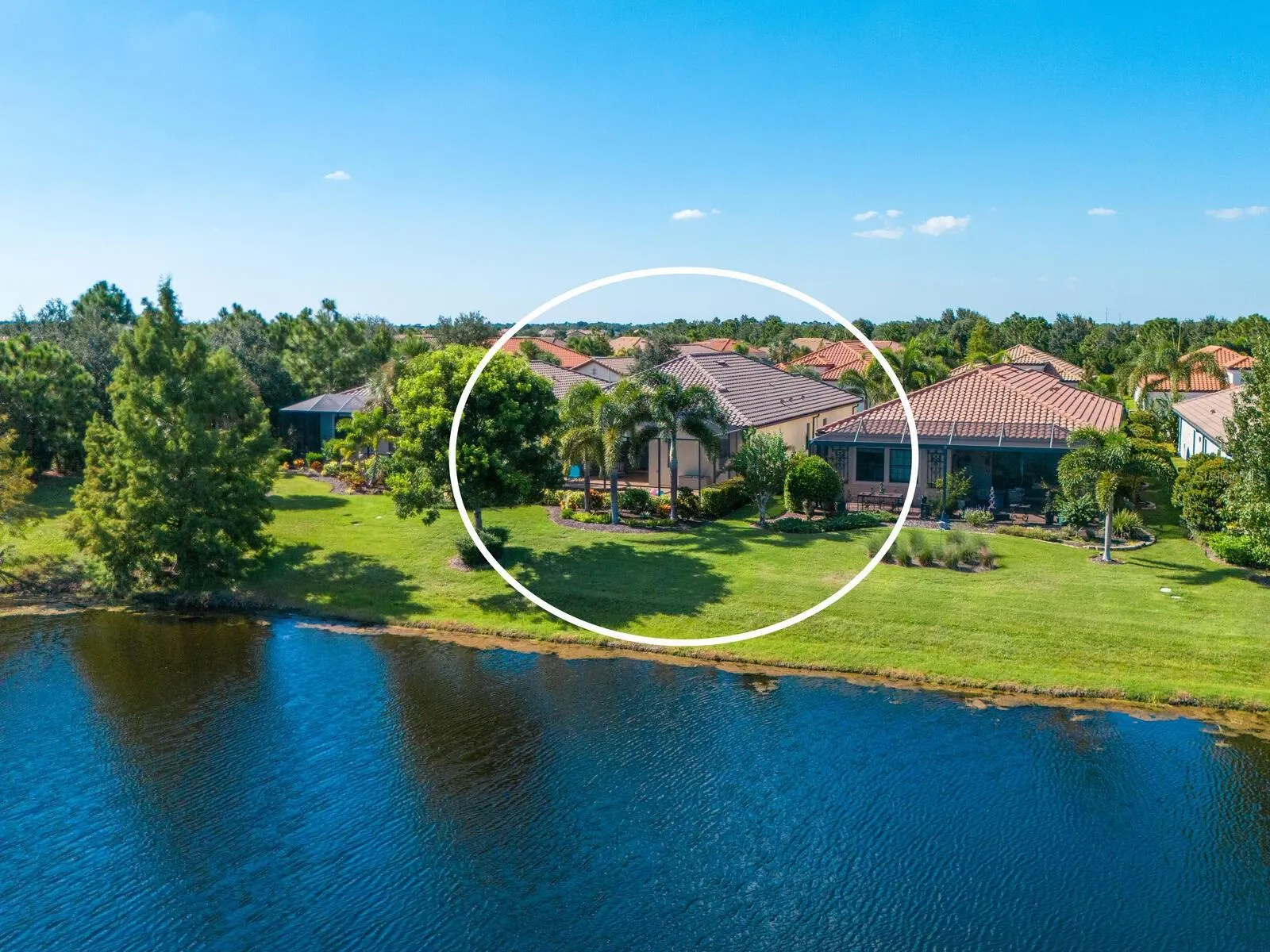 16532 HILLSIDE CIR
