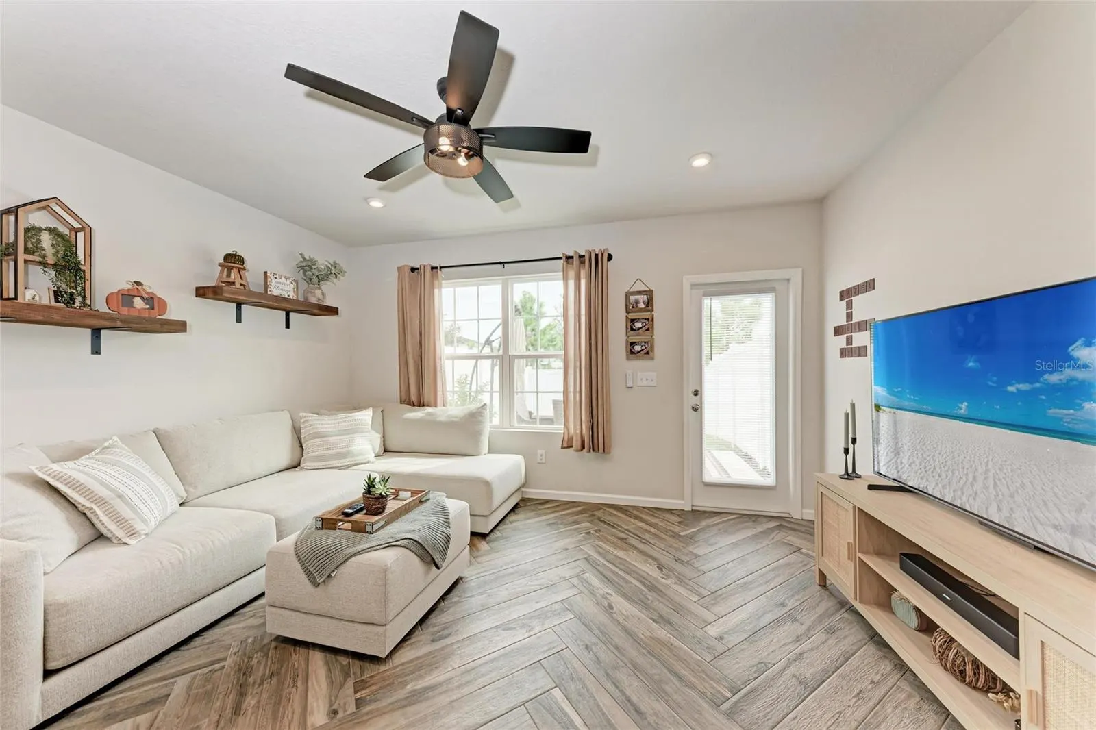 14144 CRIMSON AVE
