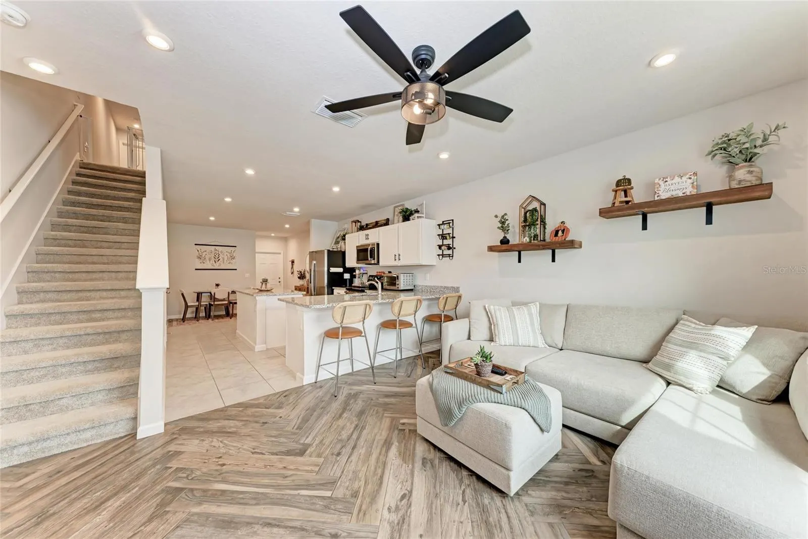 14144 CRIMSON AVE
