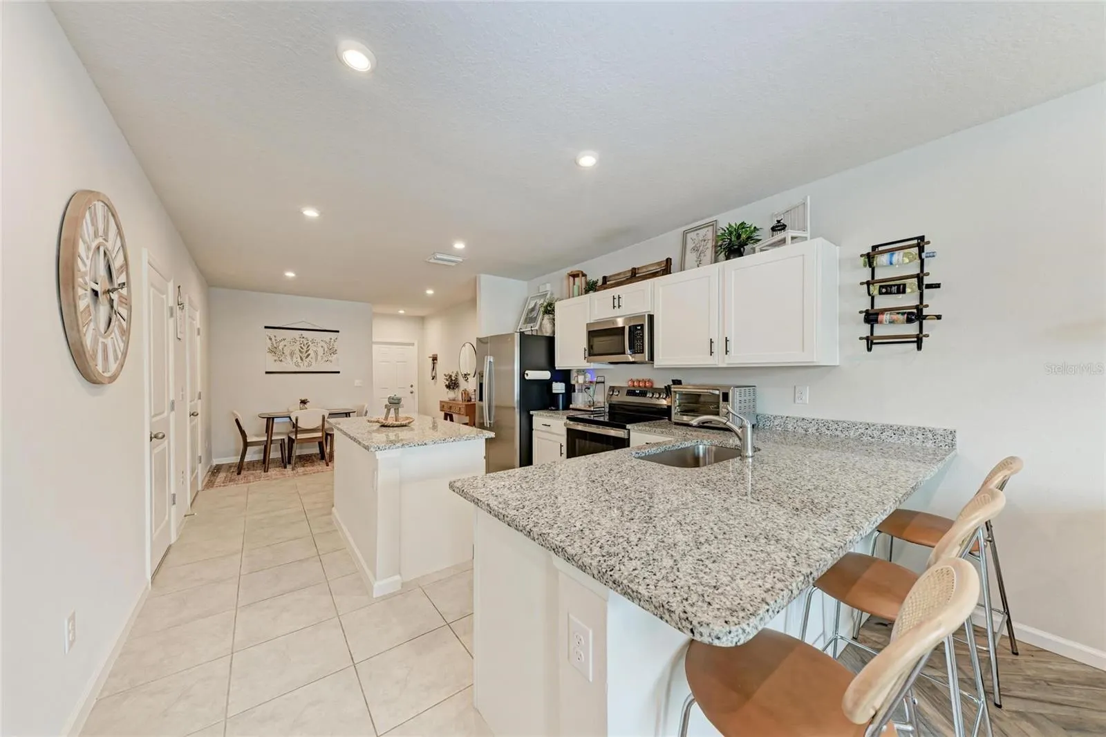 14144 CRIMSON AVE