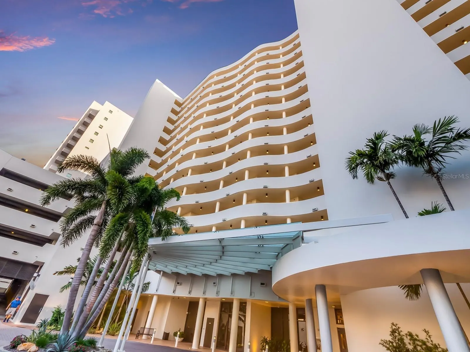 1255 N GULFSTREAM AVE #204, #204