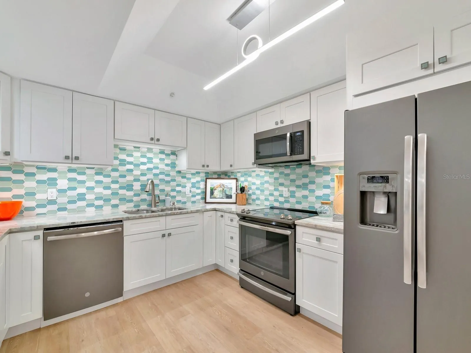 1255 N GULFSTREAM AVE #204, #204