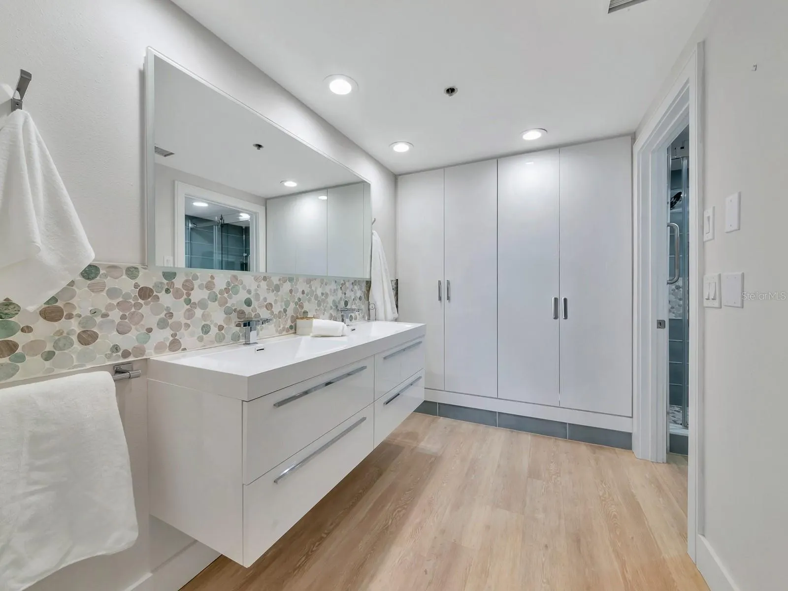 1255 N GULFSTREAM AVE #204, #204
