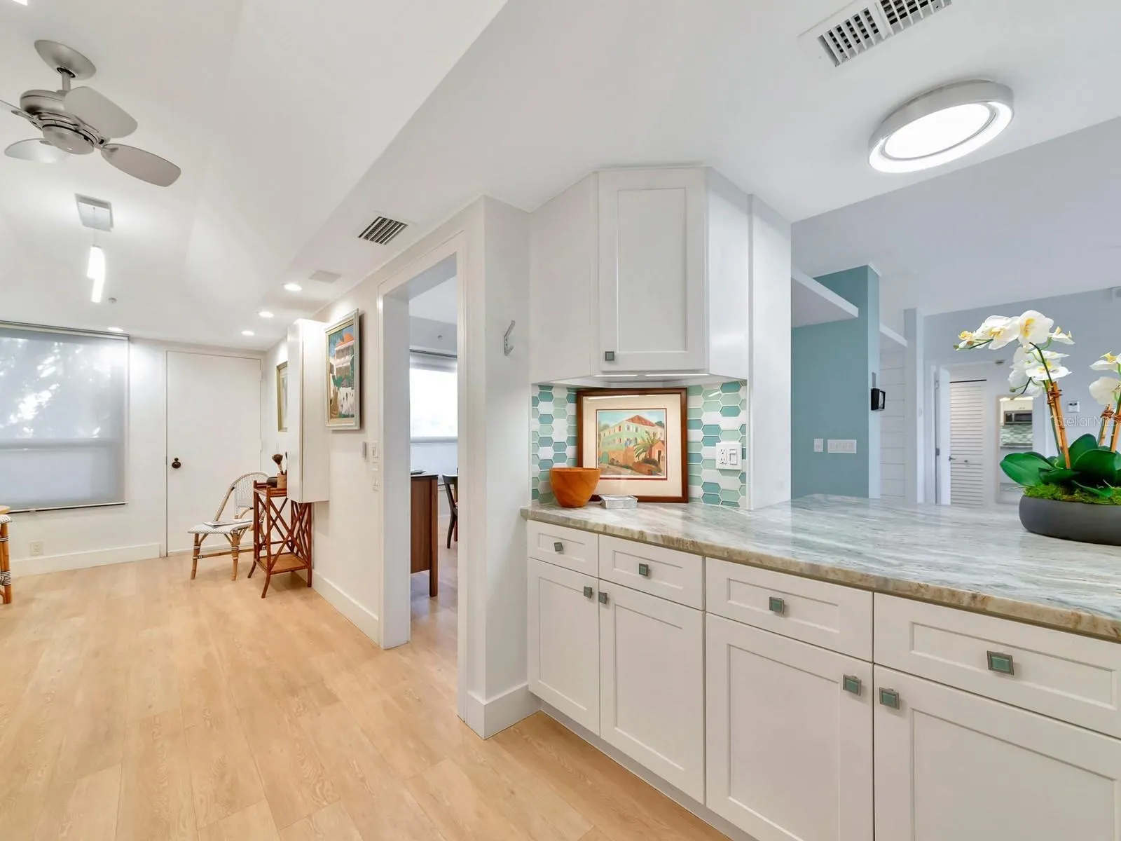 1255 N GULFSTREAM AVE #204, #204