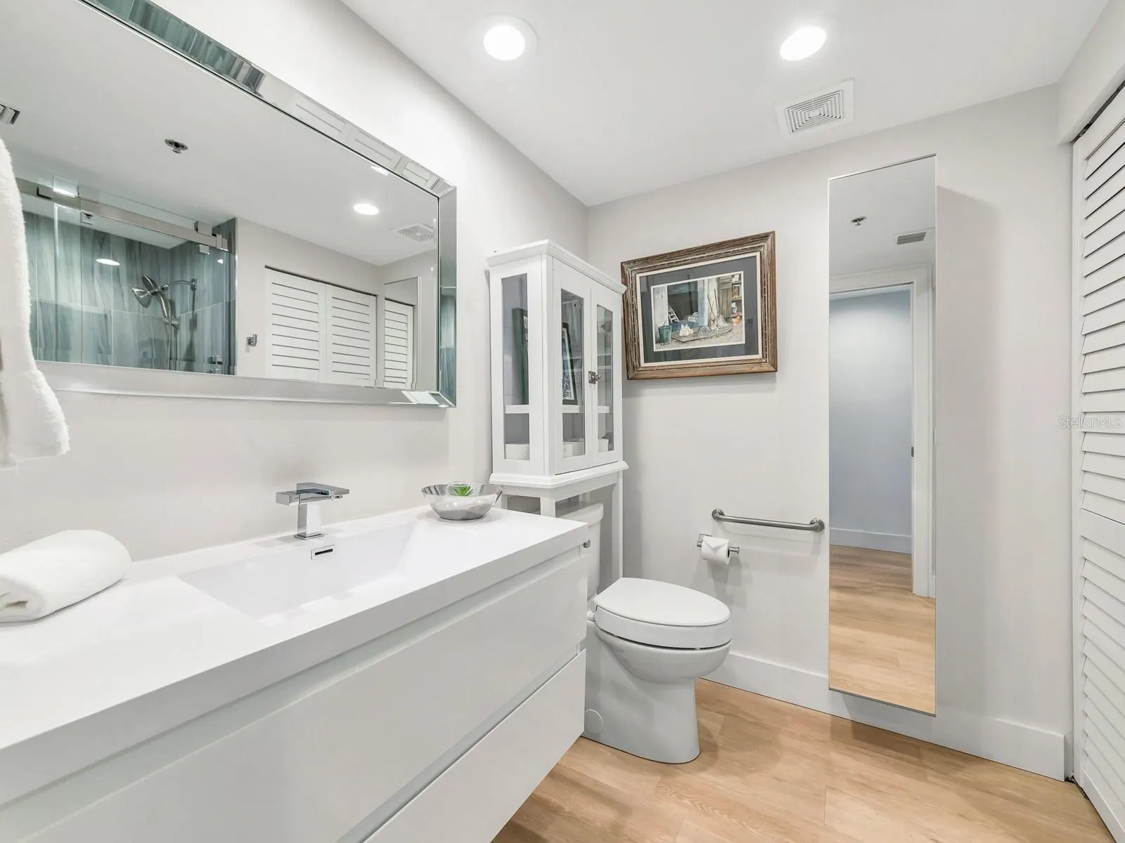 1255 N GULFSTREAM AVE #204, #204