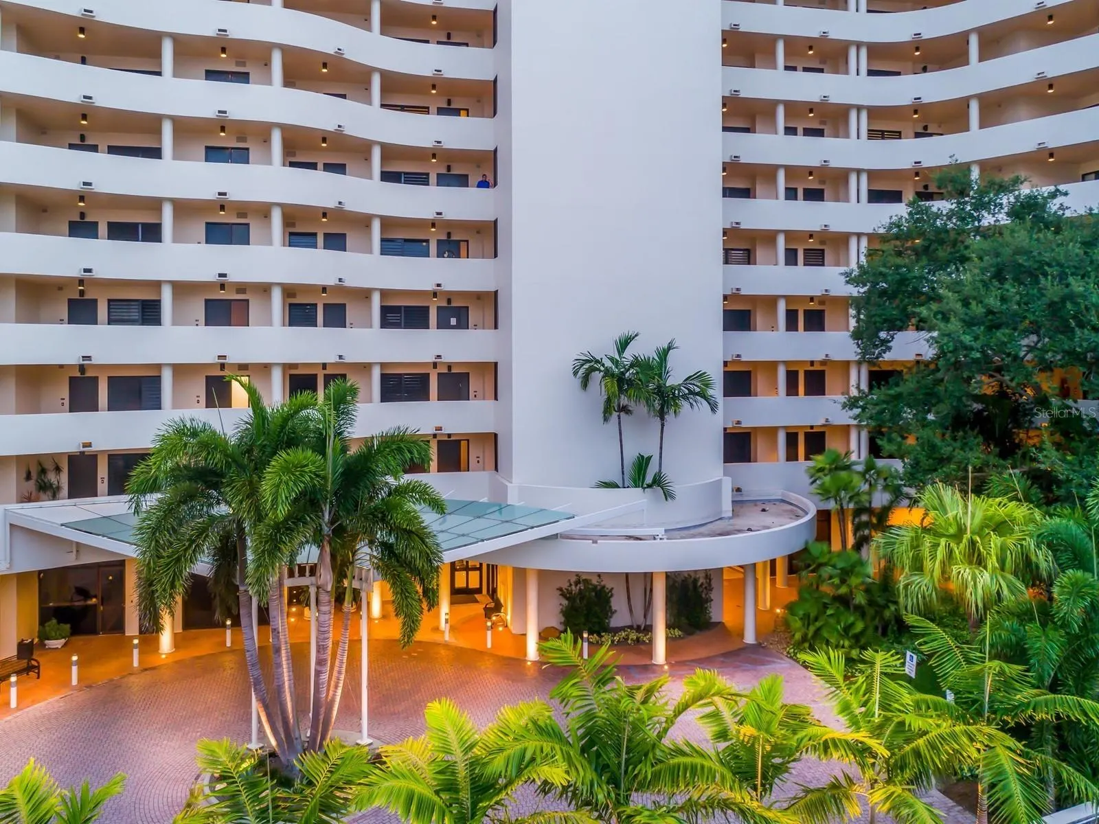 1255 N GULFSTREAM AVE #204, #204