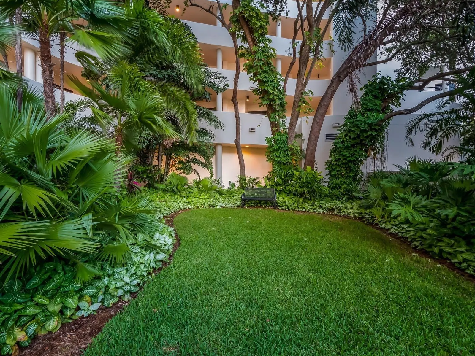 1255 N GULFSTREAM AVE #204, #204