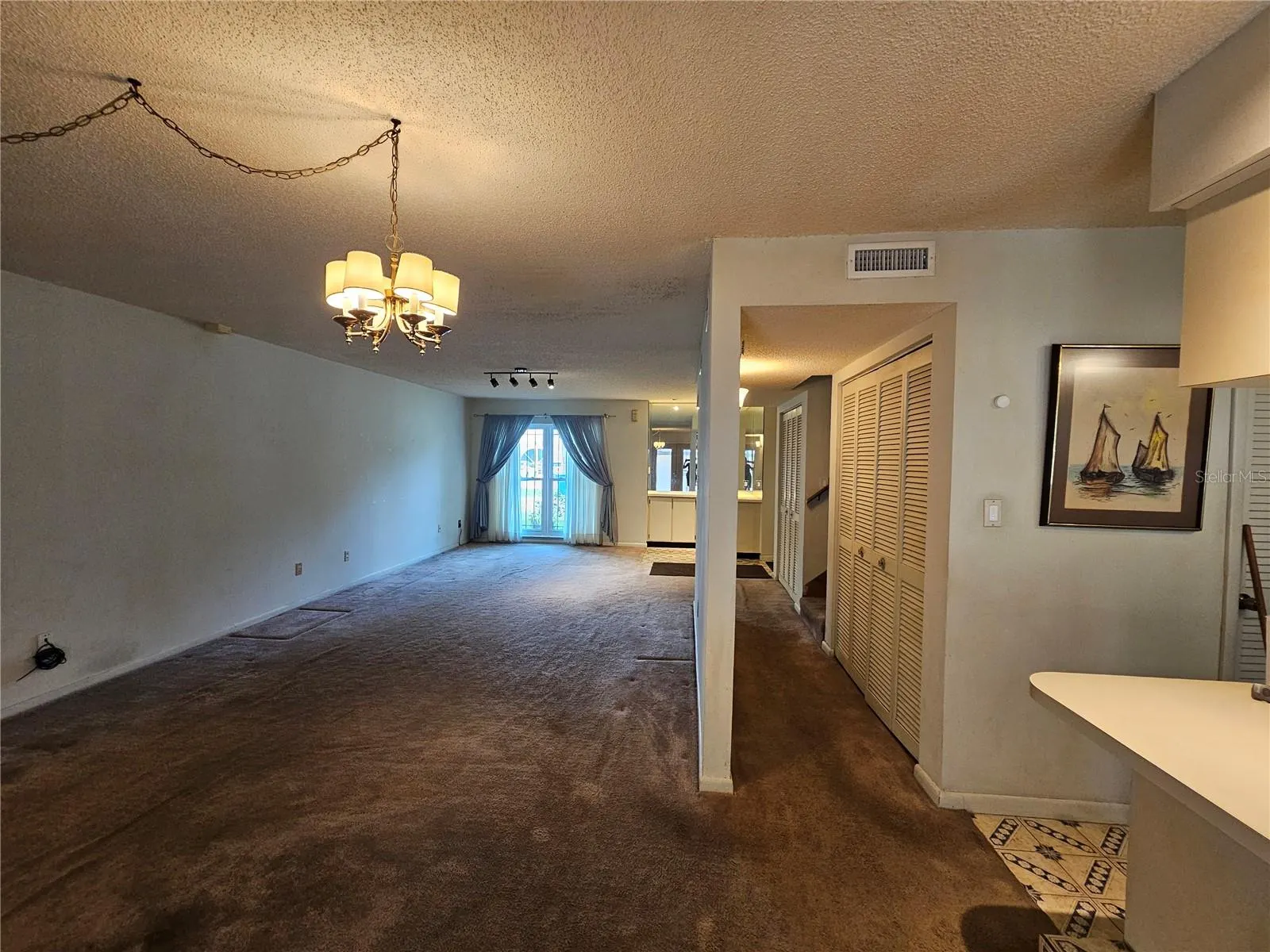 3418 W SAINT CONRAD ST