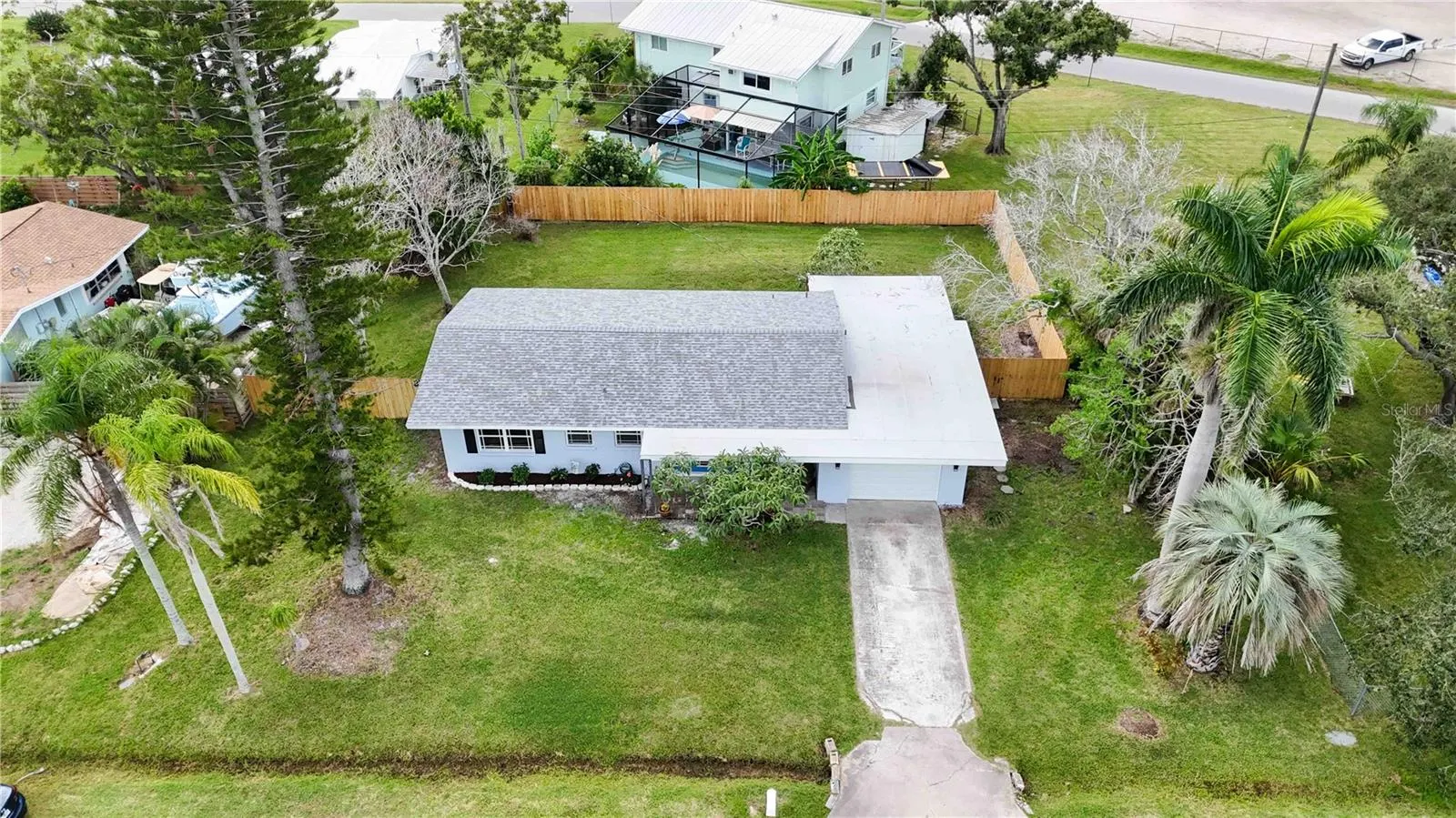 723 45TH STREET CT W