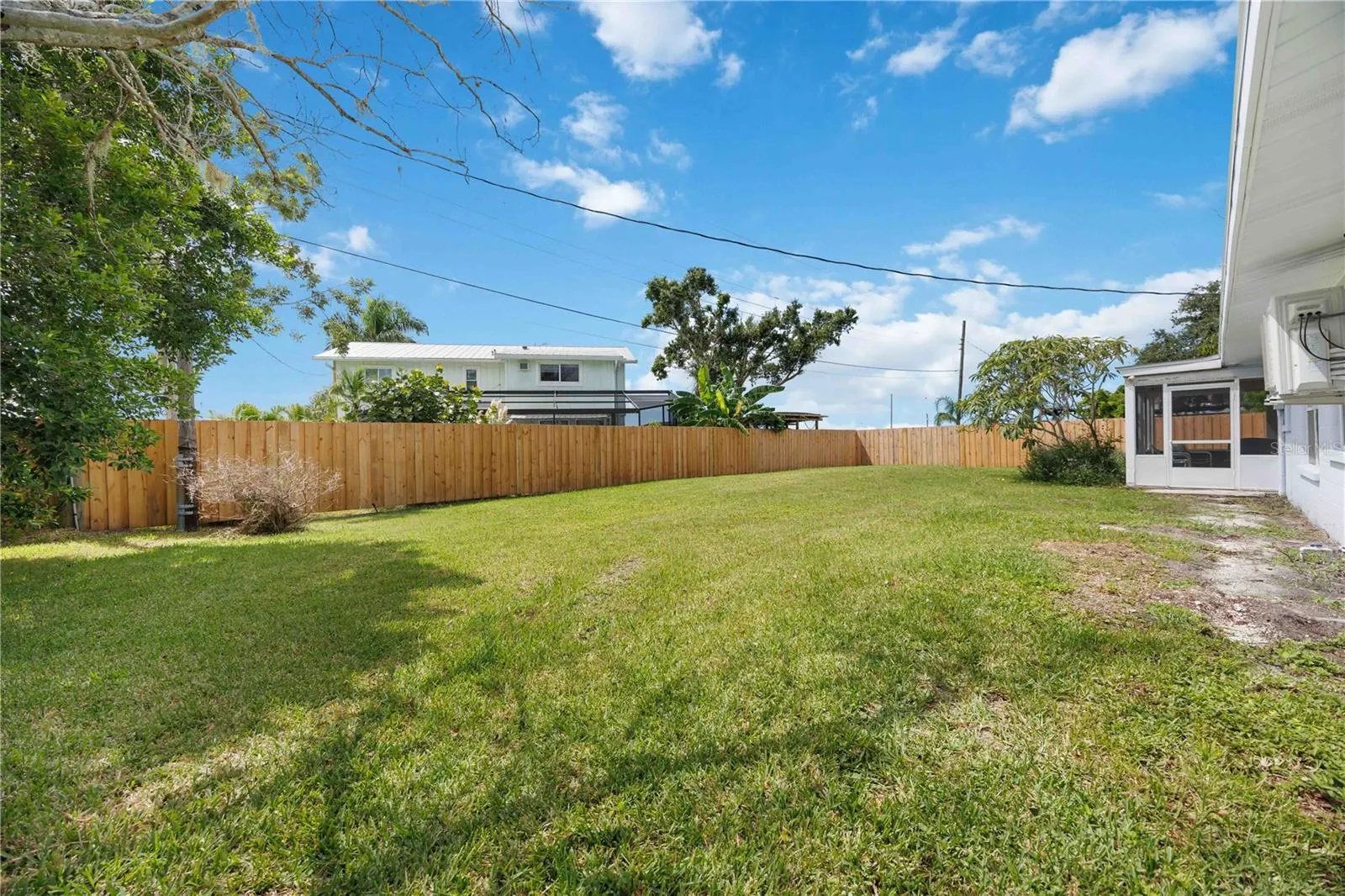 723 45TH STREET CT W