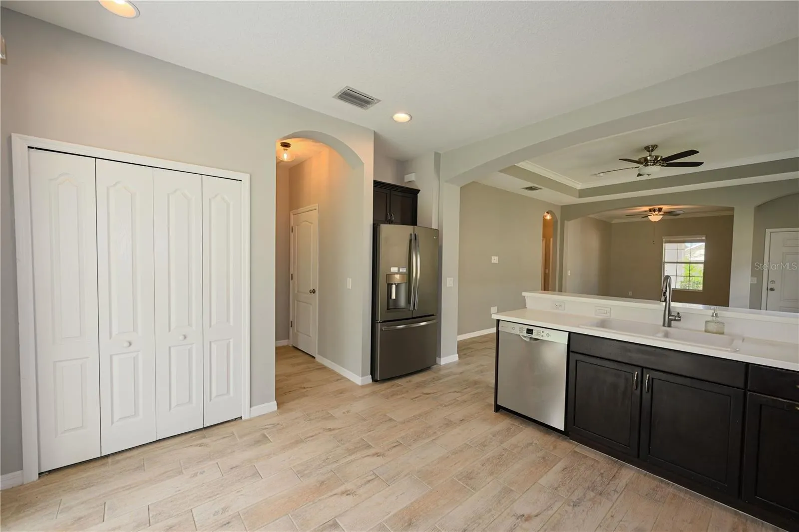4607 SUMMERLAKE CIR