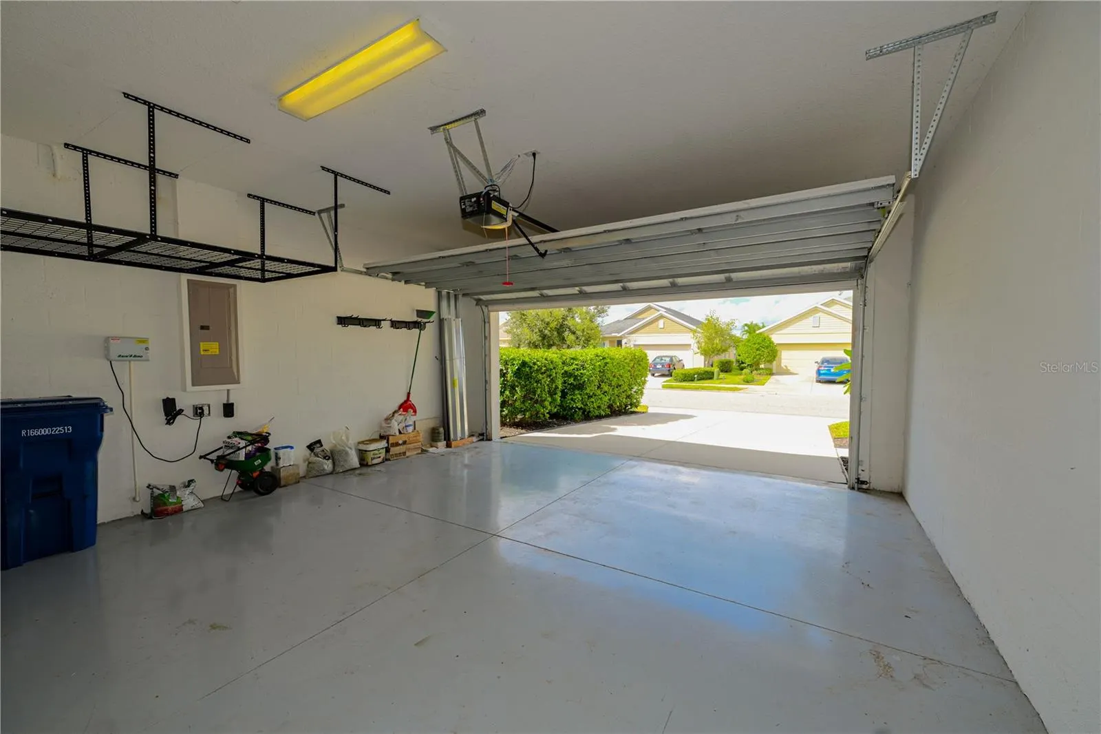 4607 SUMMERLAKE CIR