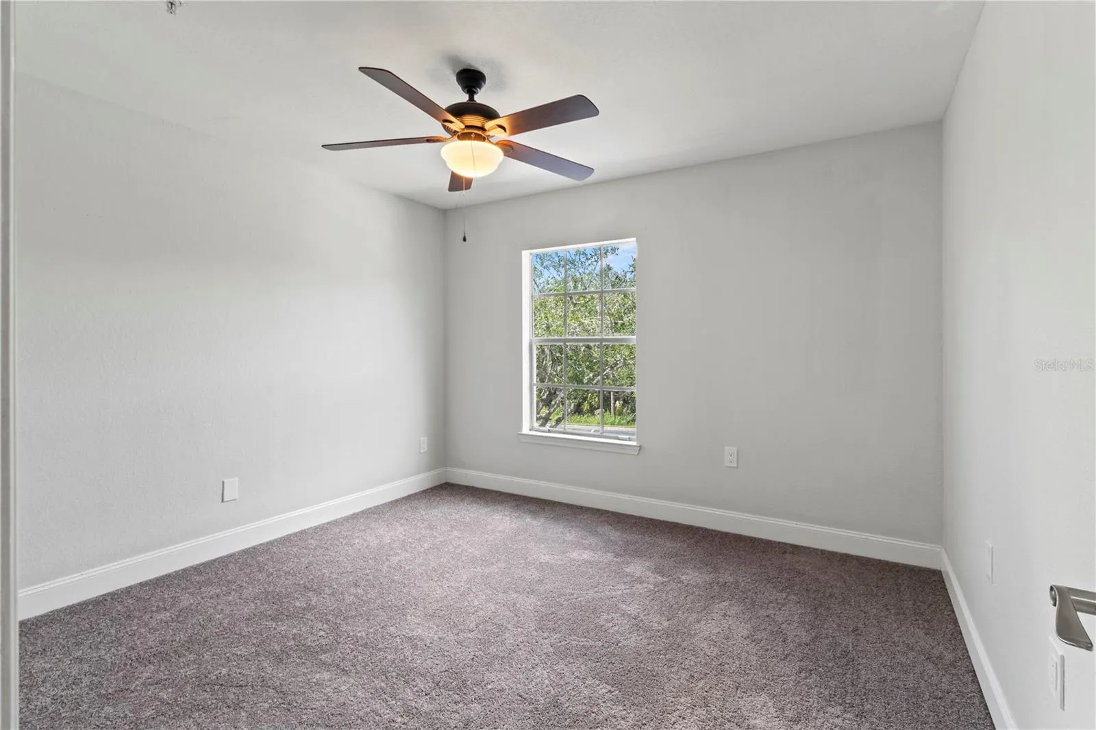 8911 MANOR LOOP #204, #204