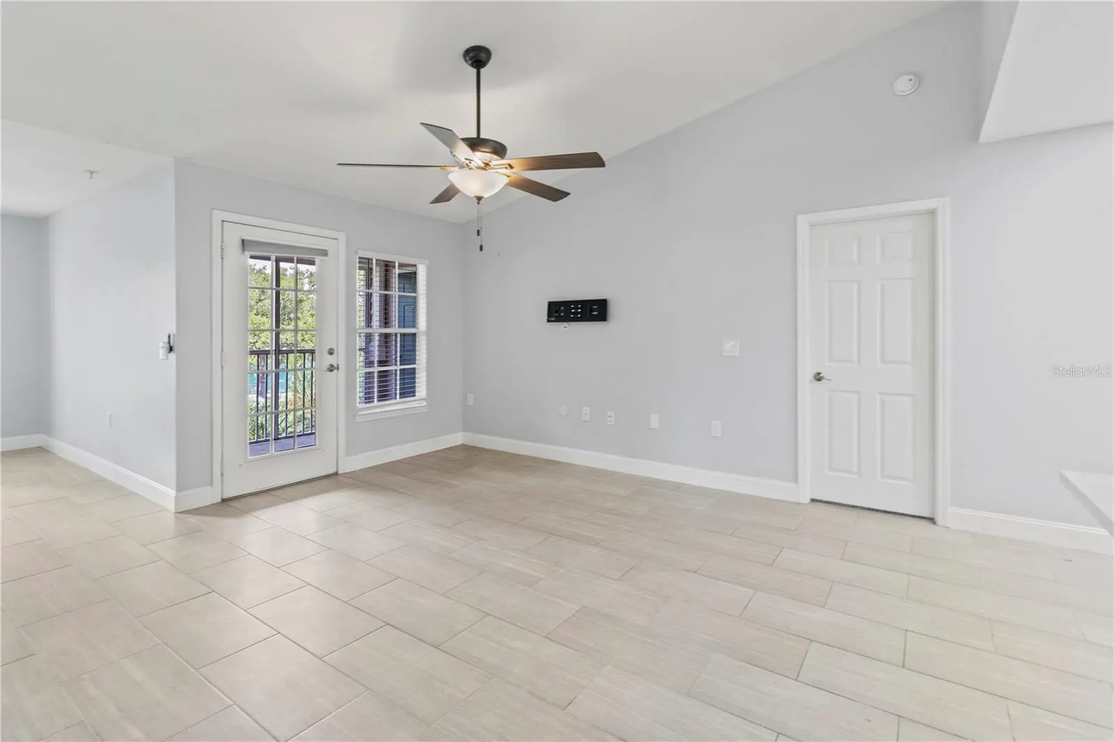 8911 MANOR LOOP #204, #204