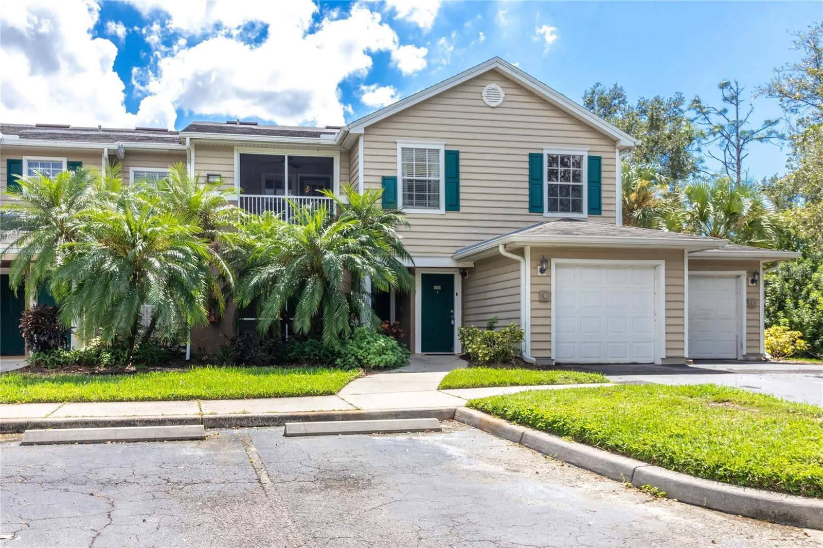 8911 MANOR LOOP #204, #204
