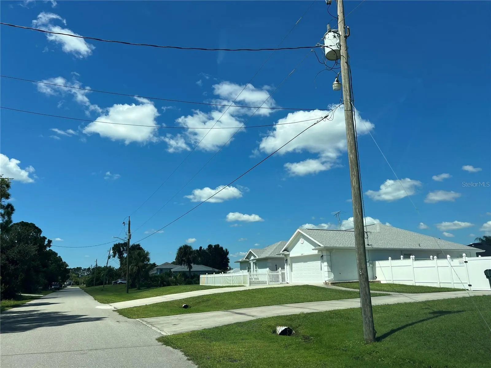 CHIPLEY AVE