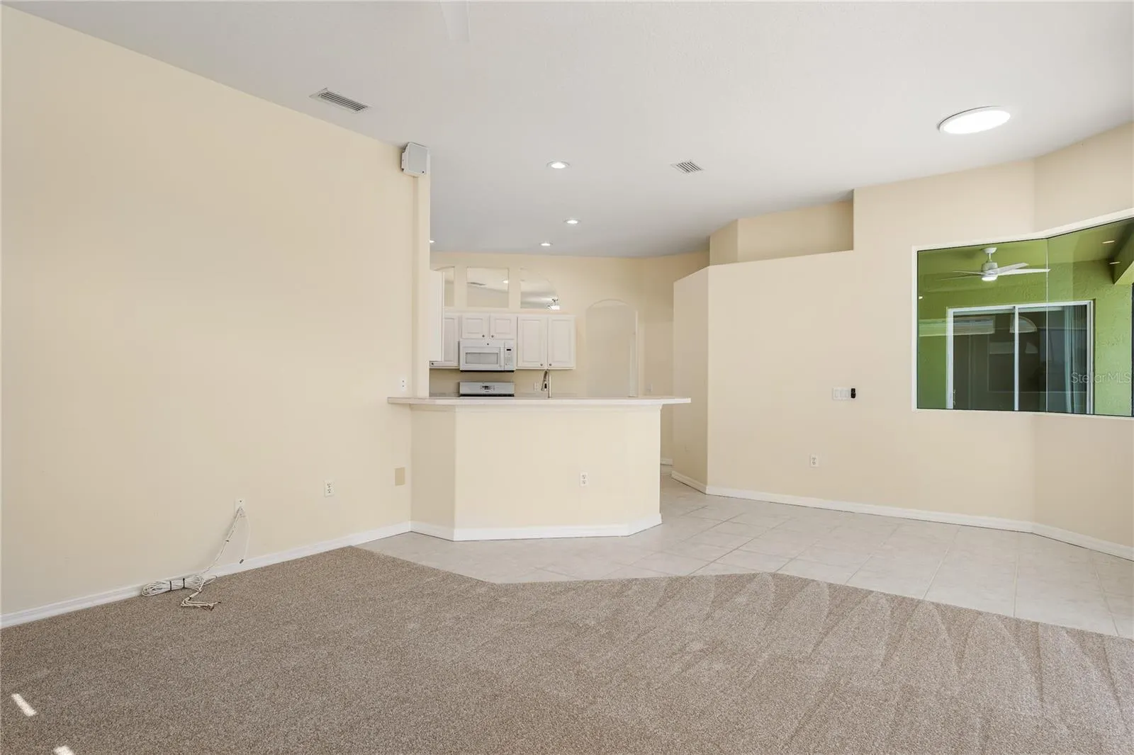 731 PLANTERS MANOR WAY