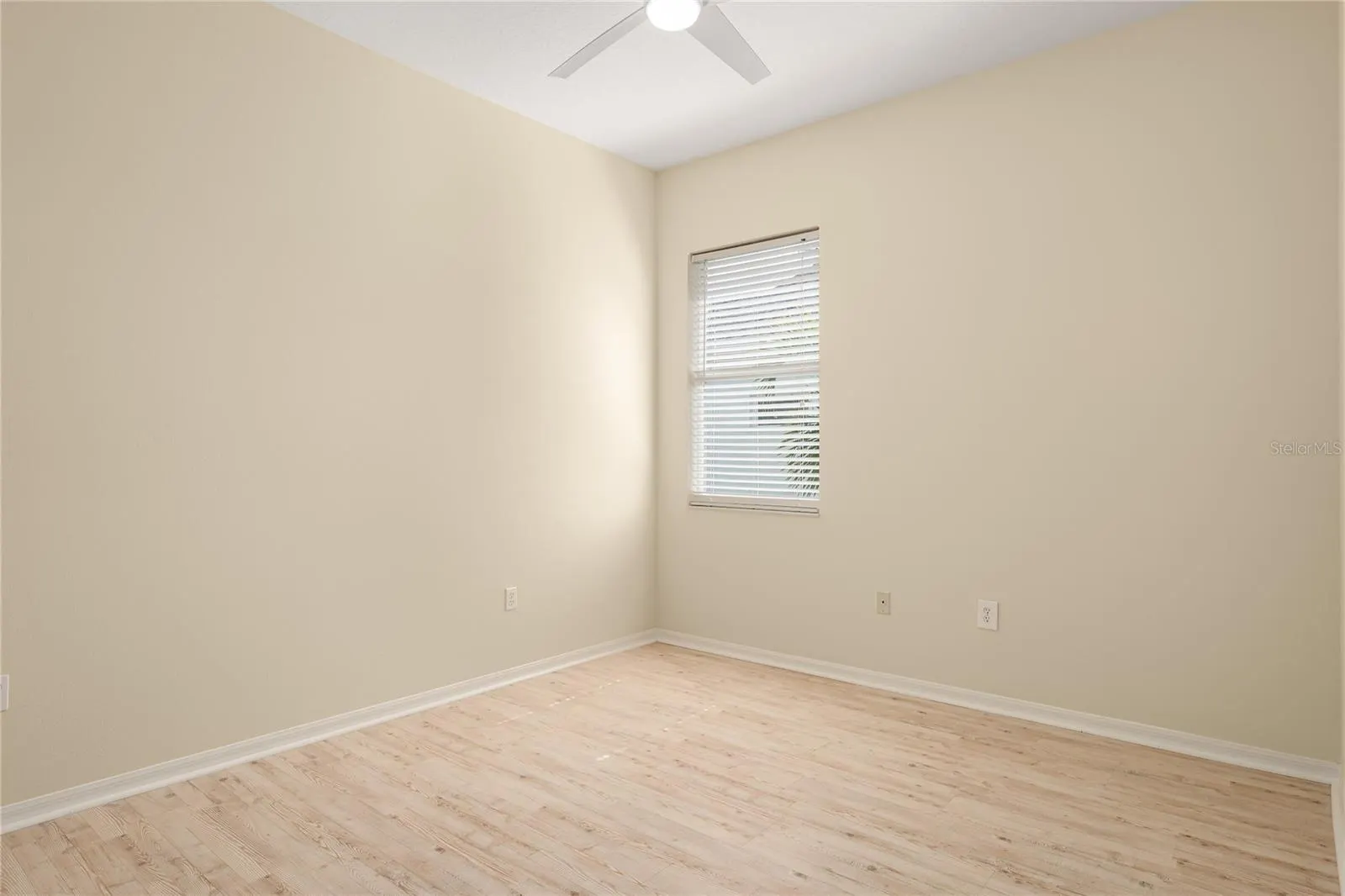 731 PLANTERS MANOR WAY