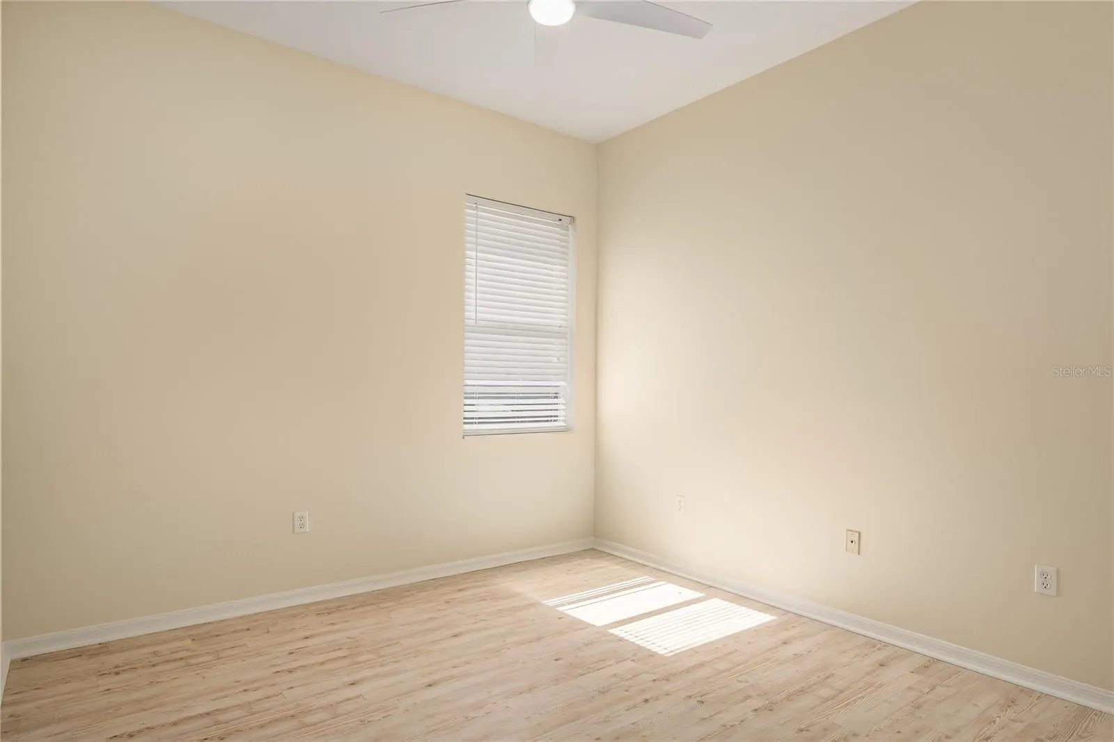 731 PLANTERS MANOR WAY