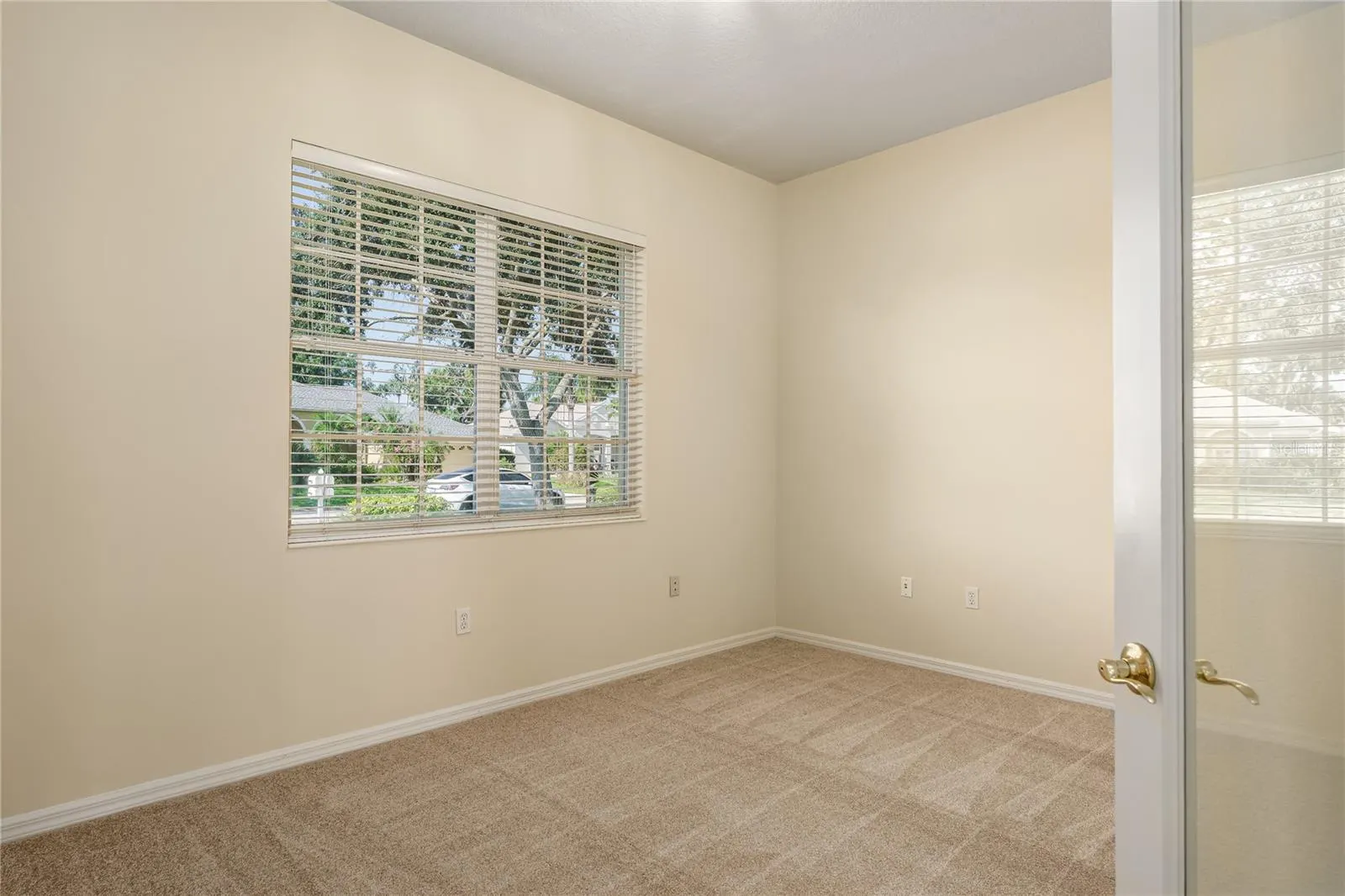 731 PLANTERS MANOR WAY
