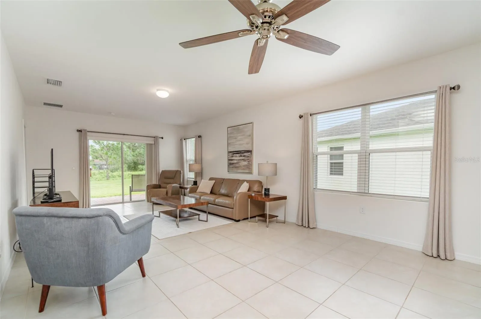 5261 SHELL MOUND CIR
