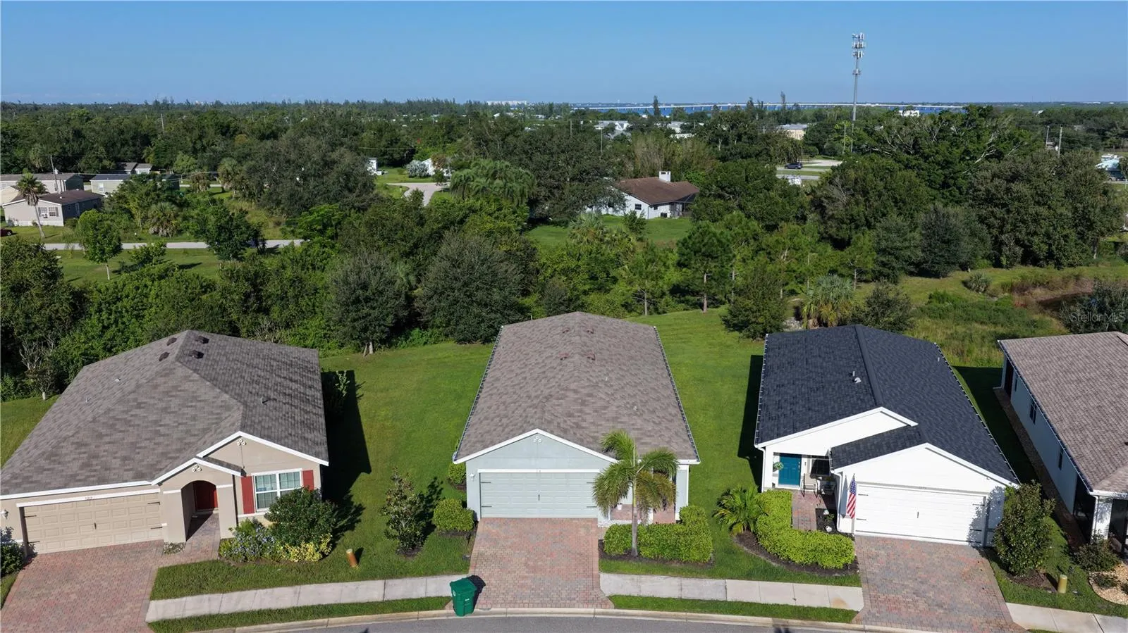 5261 SHELL MOUND CIR