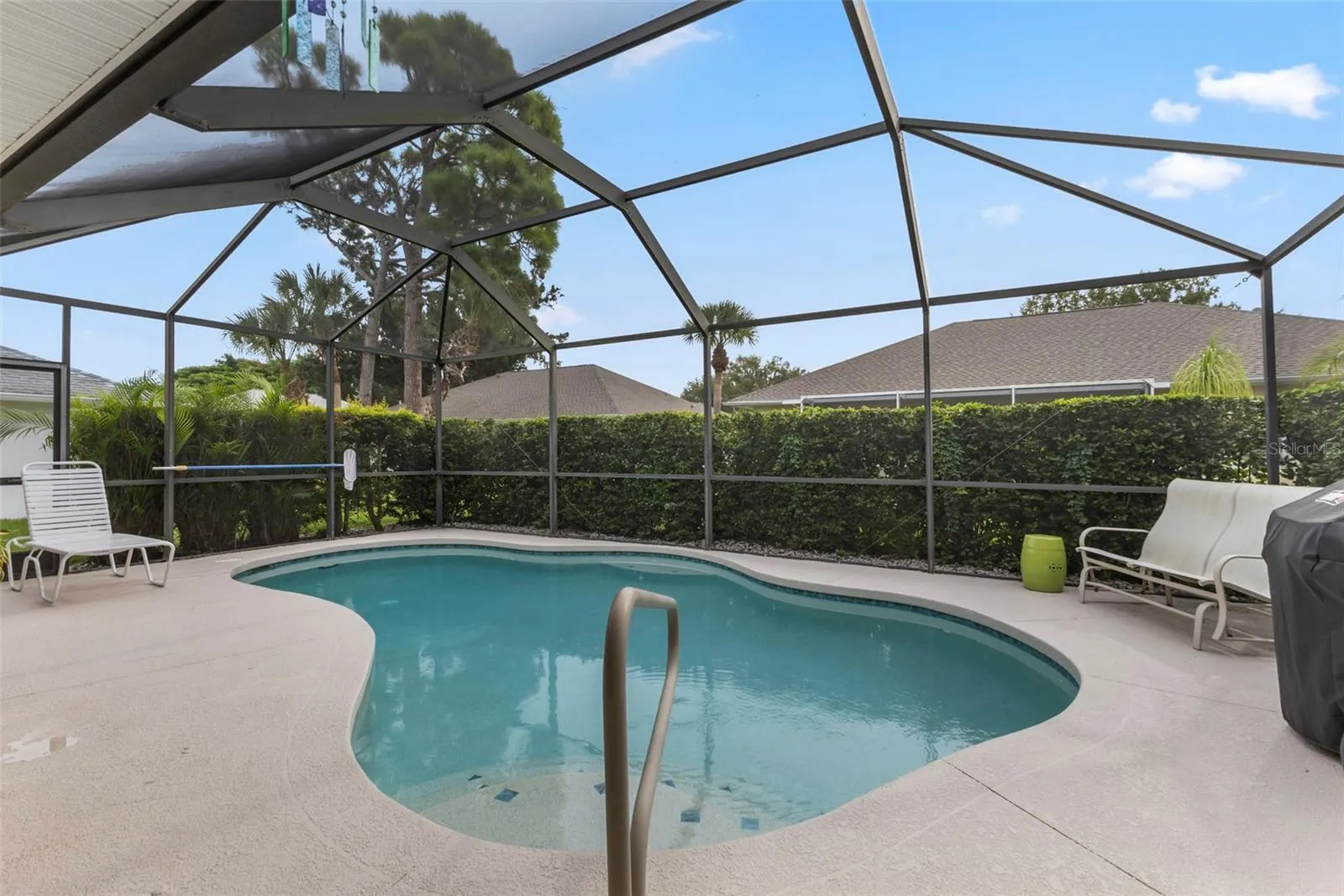 5823 MCKINLEY RD
