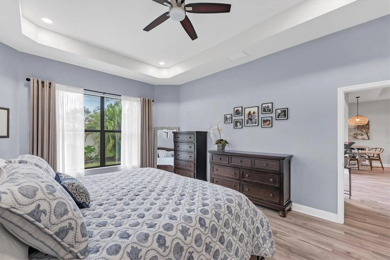 5819 TITLE ROW DR