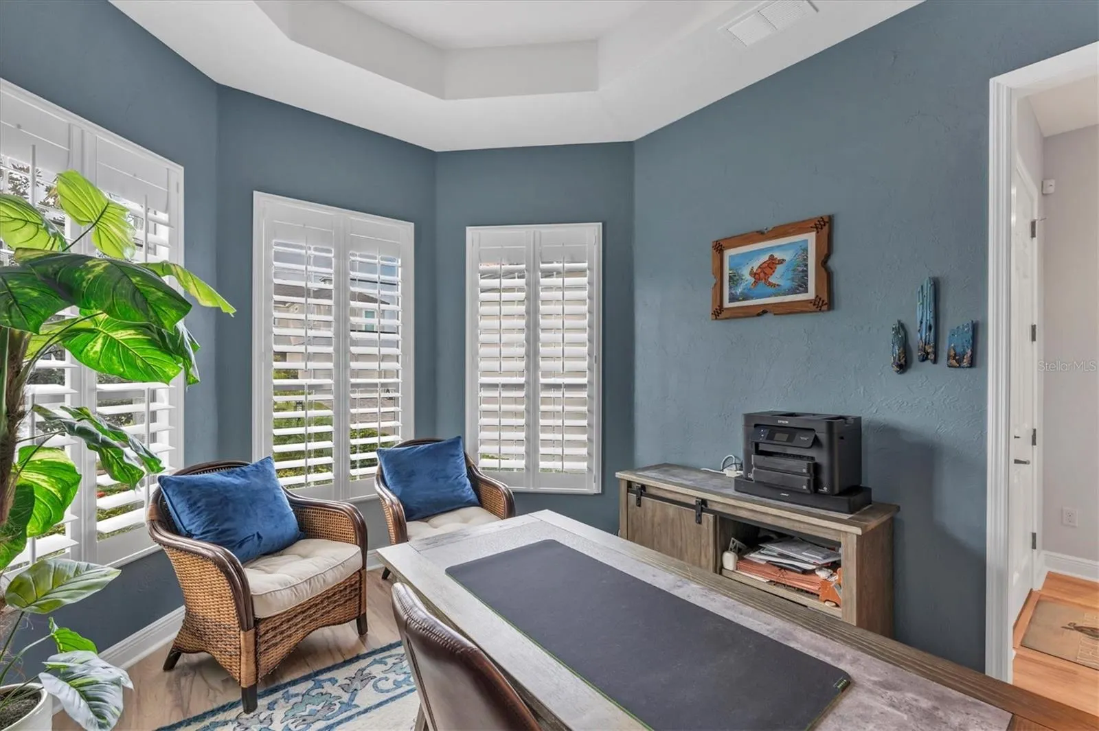 5819 TITLE ROW DR