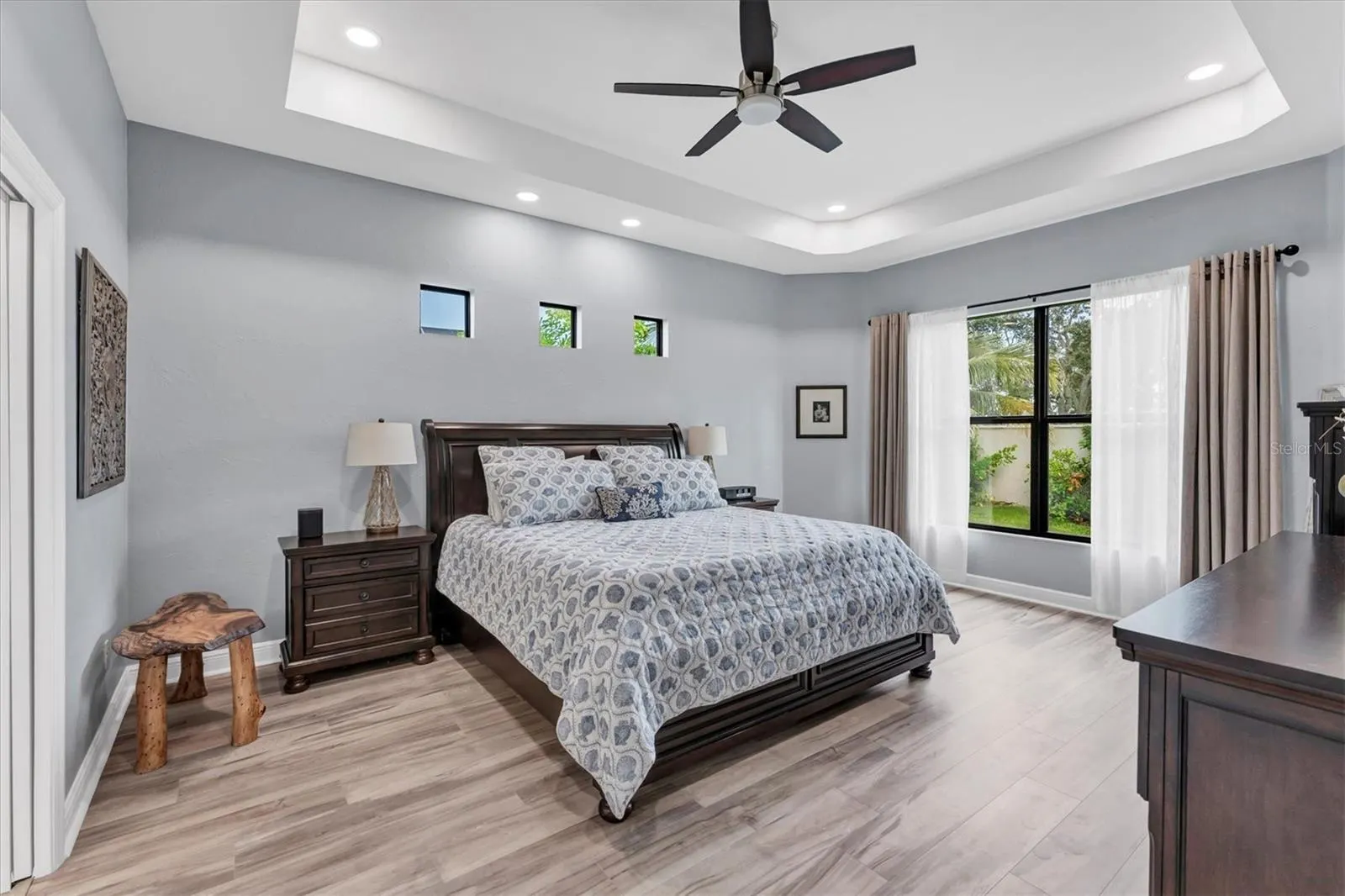 5819 TITLE ROW DR