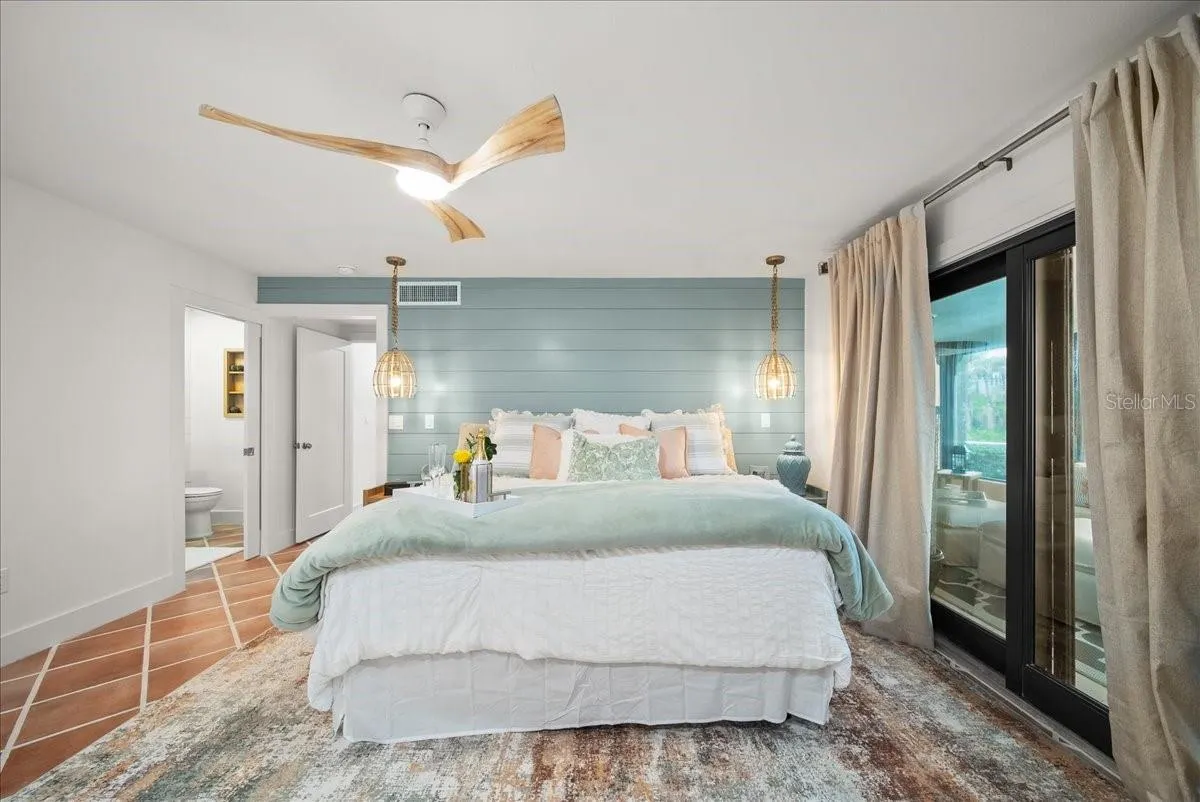 718 GOLDEN BEACH BLVD #1, #1