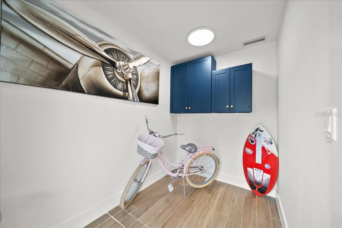 718 GOLDEN BEACH BLVD #1, #1