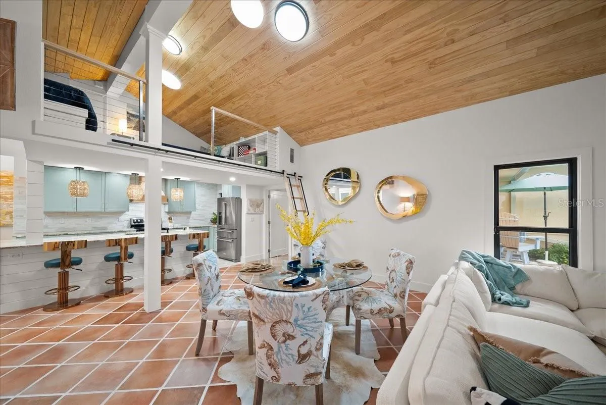 718 GOLDEN BEACH BLVD #1, #1