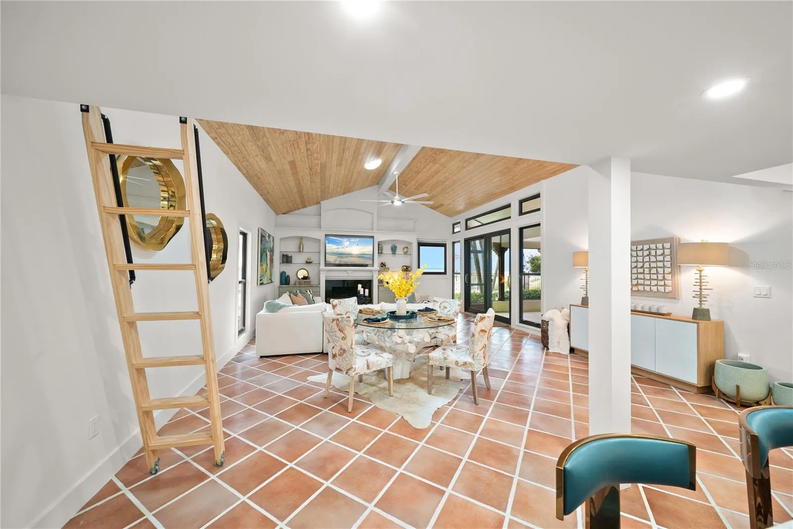 718 GOLDEN BEACH BLVD #1, #1