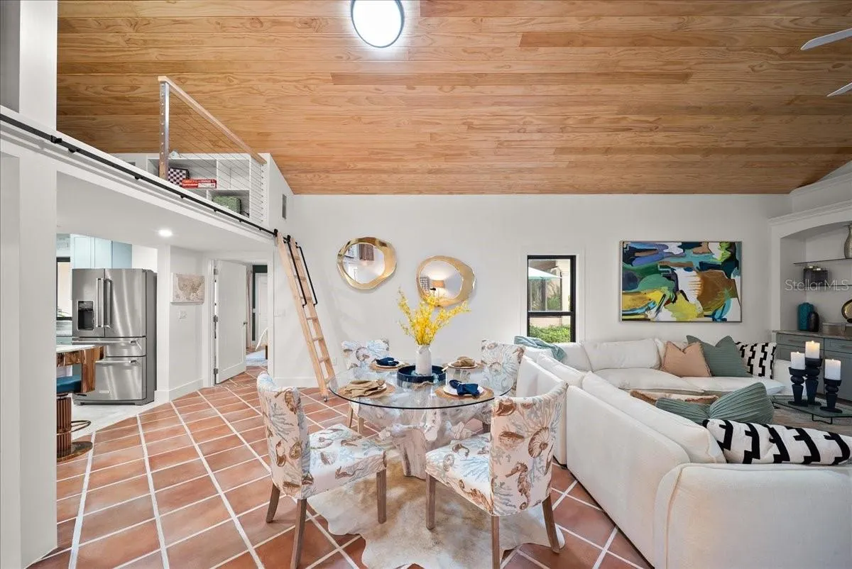 718 GOLDEN BEACH BLVD #1, #1