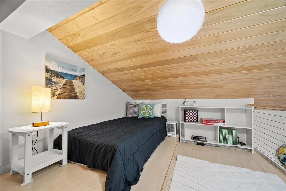 718 GOLDEN BEACH BLVD #1, #1