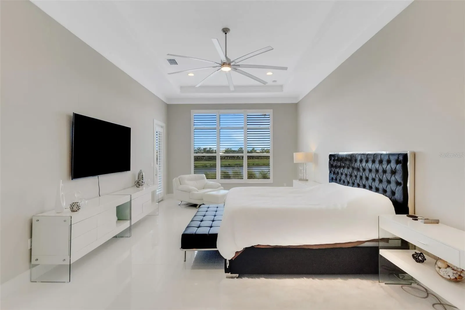 8921 ARTISAN WAY