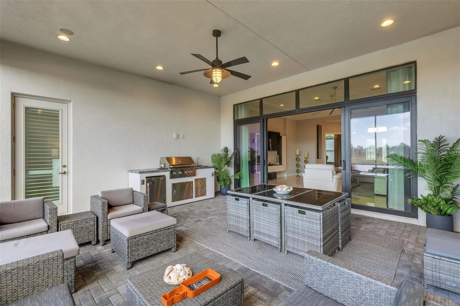 8921 ARTISAN WAY