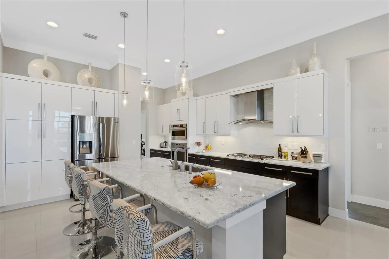 8921 ARTISAN WAY