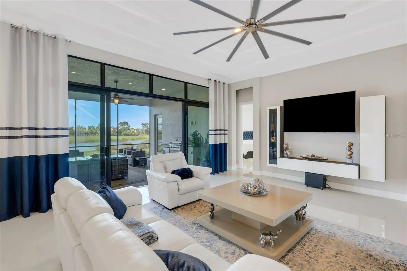 8921 ARTISAN WAY